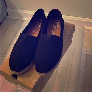Black Toms
